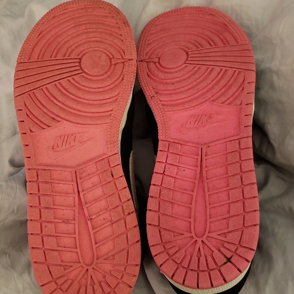 FINAL SALE Nike Air Jordan 1 Mid Black Digital Pink  Size 6.5Y (UK 6) VG Cond - Picture 4 of 9